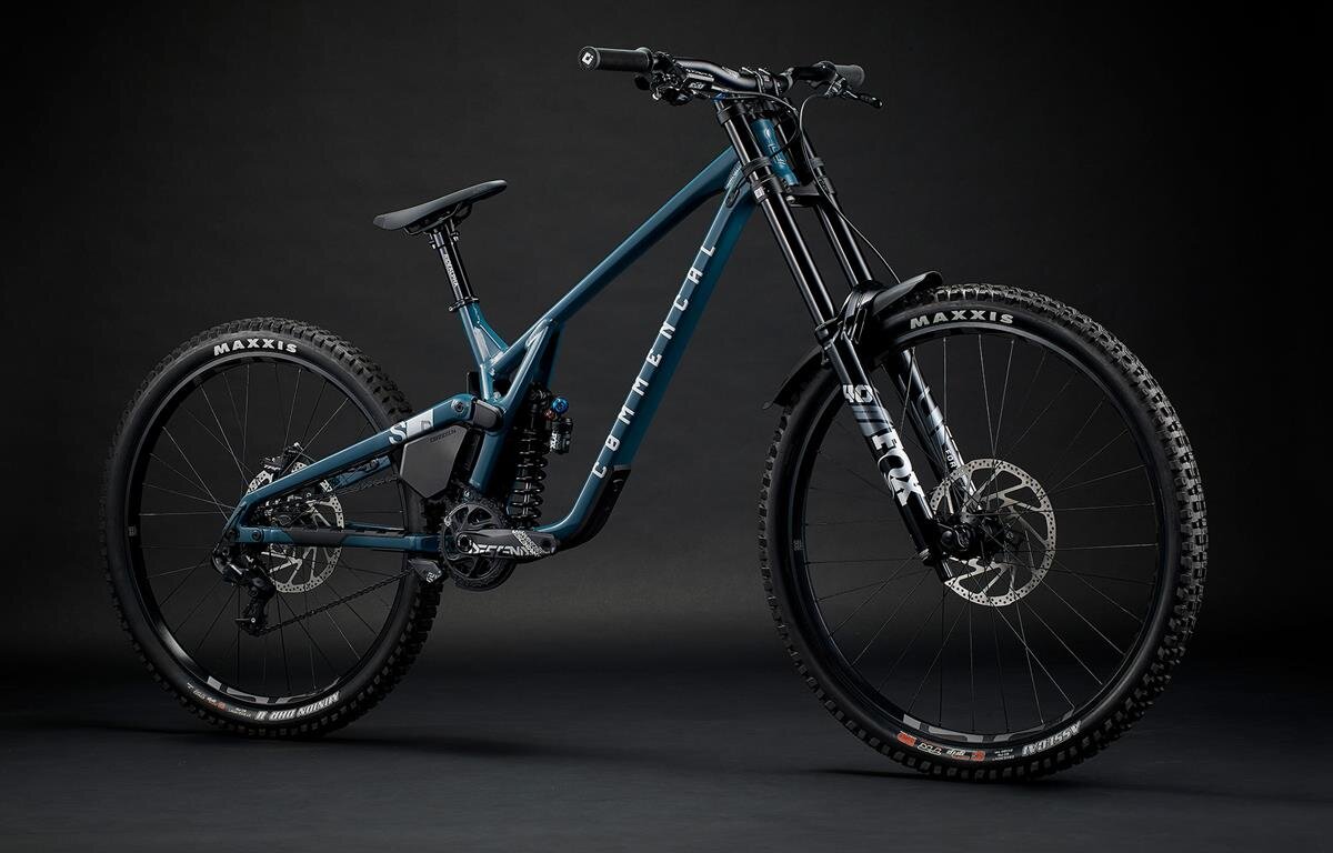 Commencal Supreme DH V5 Essential Aqua Blue