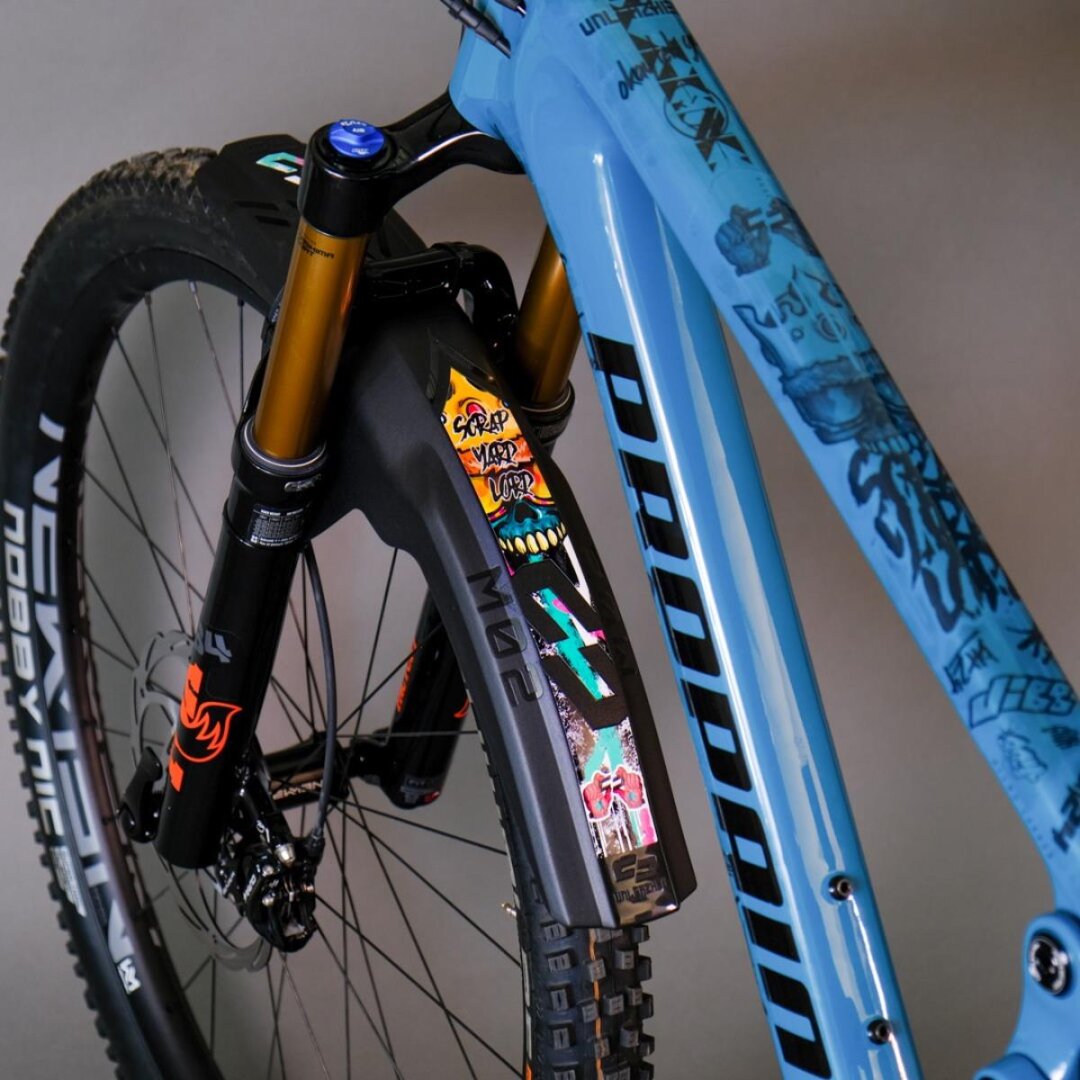 Unleazhed M02 Sticker -Edition Downhill24